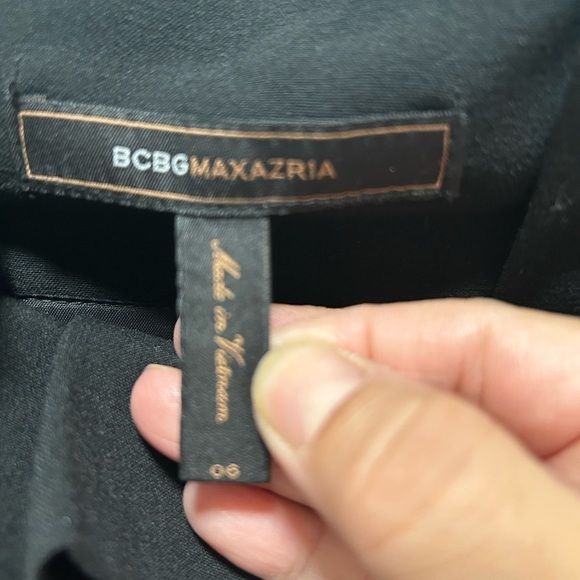 BCBG MAX AZRIA peplum skirt with belt - Picture 5 of 7